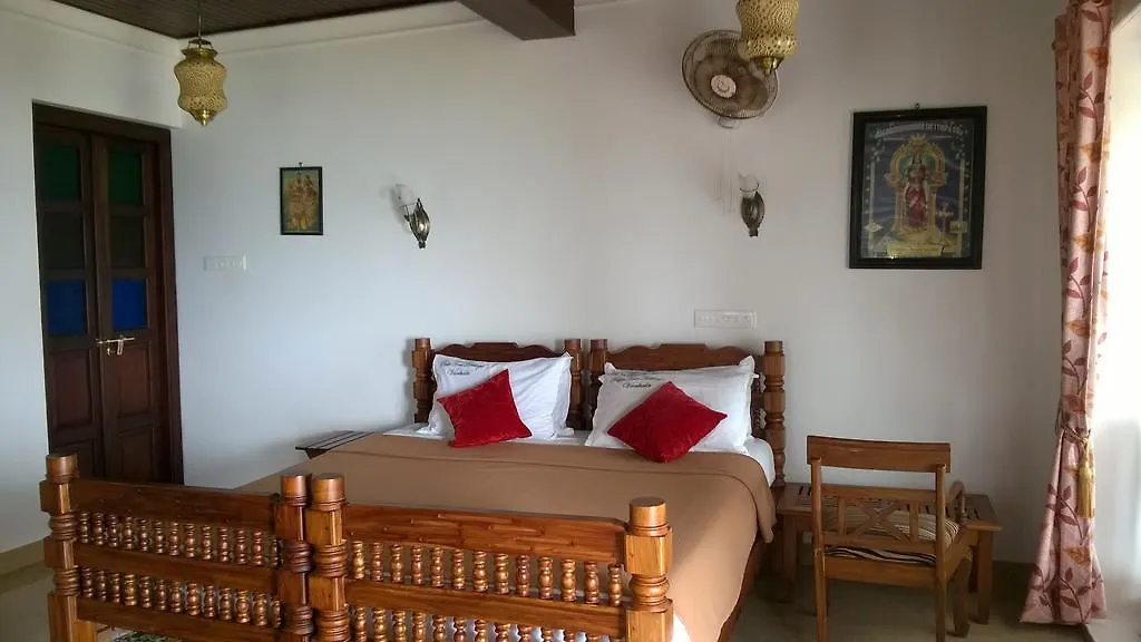 **** Resort Palm Tree Bungalow Hotel Varkala India
