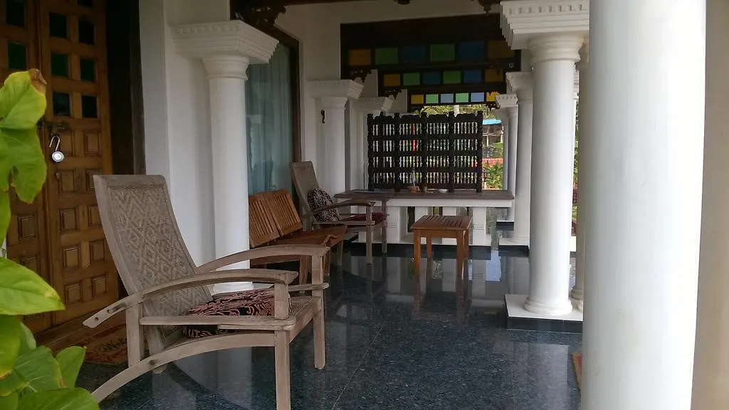 Palm Tree Bungalow Hotel Varkala Resort
